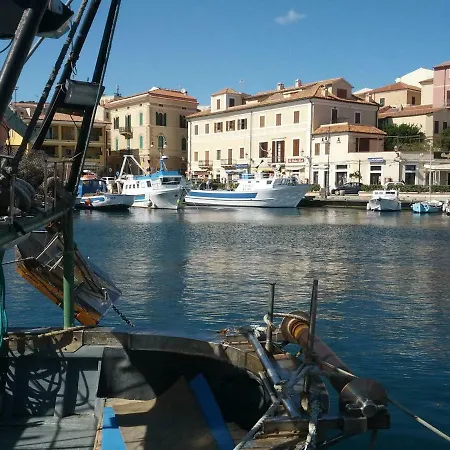 Sul Porticciolo-on The Marina